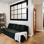 Charming & Quiet Retreat In Historic Old Town * Riga
